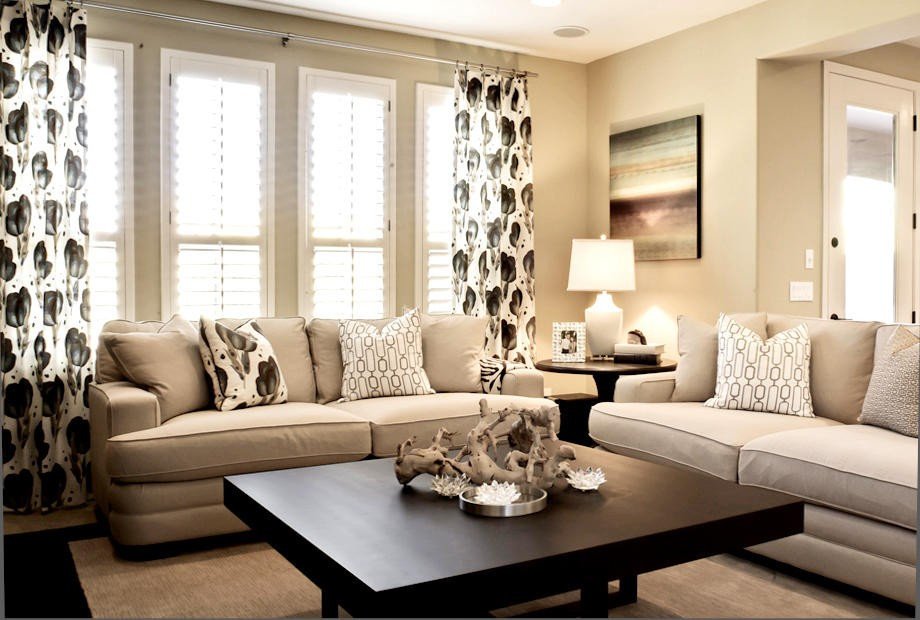 Classy Living Rooms in Neutral Colors