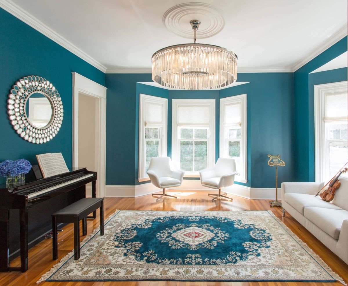 10 Living Rooms That Boast a Teal Color