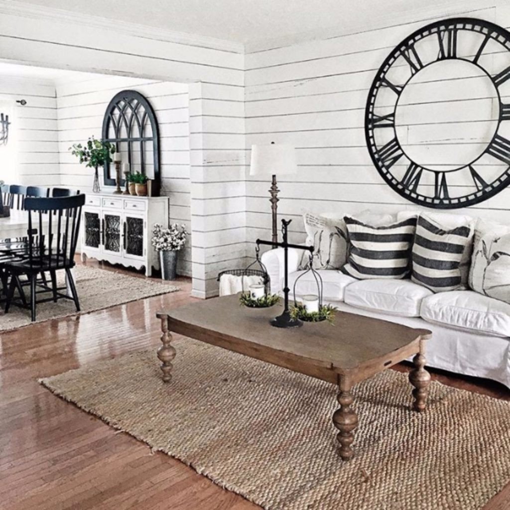 35 Beautiful Farmhouse Living Room With Rug