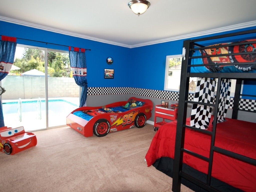 disney cars bedroom furniture 10pc room decor box