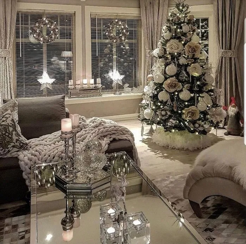 25 Beautiful Christmas White Tree Decorations to Try This Season