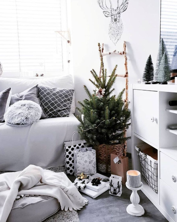 25 Christmas Living Room Design Theme Ideas