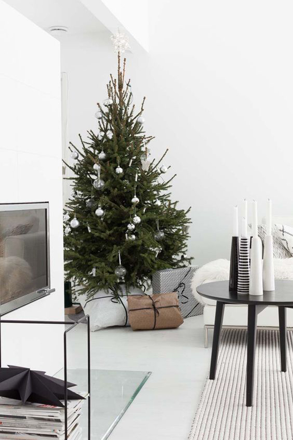 25 Christmas Living Room Design Theme Ideas