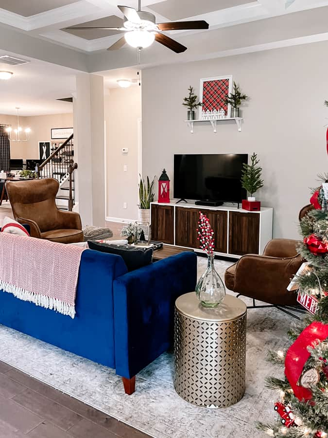 25 Christmas Living Room Design Theme Ideas