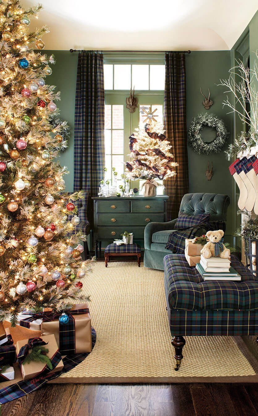 25 Christmas Living Room Design Theme Ideas