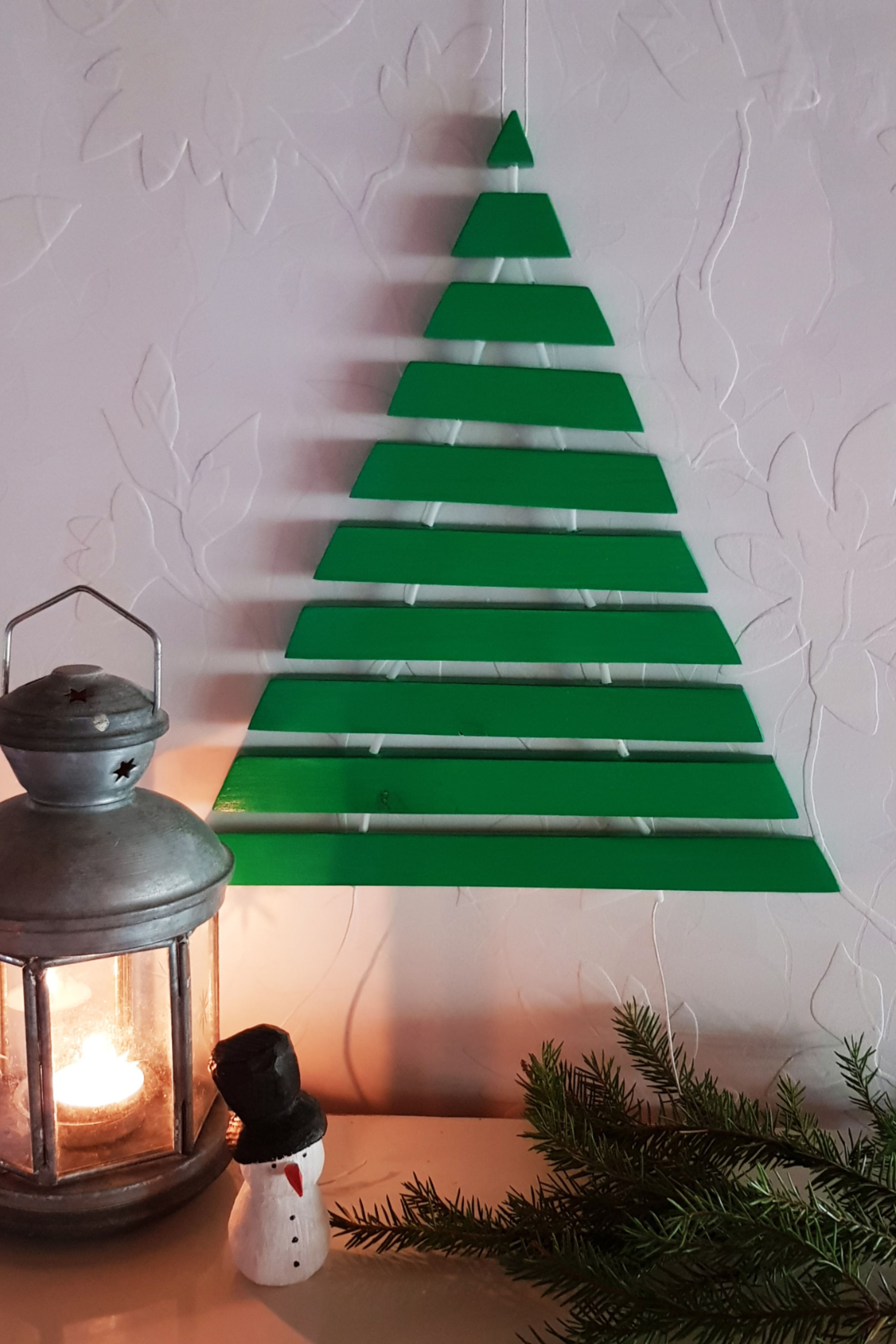 25 Christmas Wall Decor Ideas to Instantly Warm Up Your Home