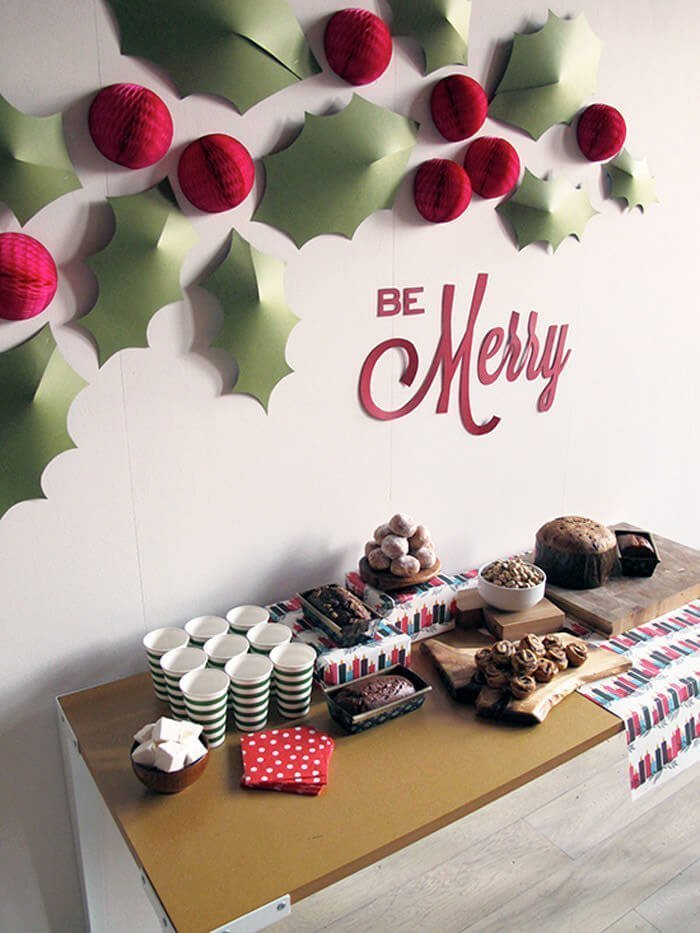 25 Christmas Wall Decor Ideas to Instantly Warm Up Your Home