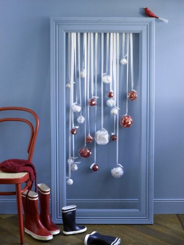 25 Christmas Wall Decor Ideas to Instantly Warm Up Your Home