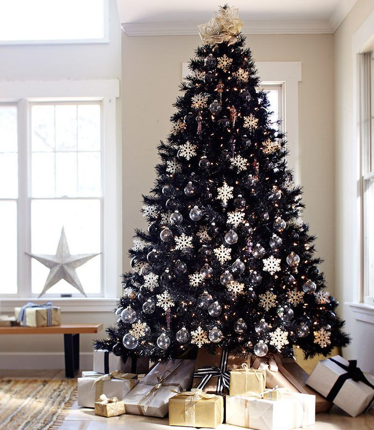 28 Black Christmas Tree Decorations Theme Ideas