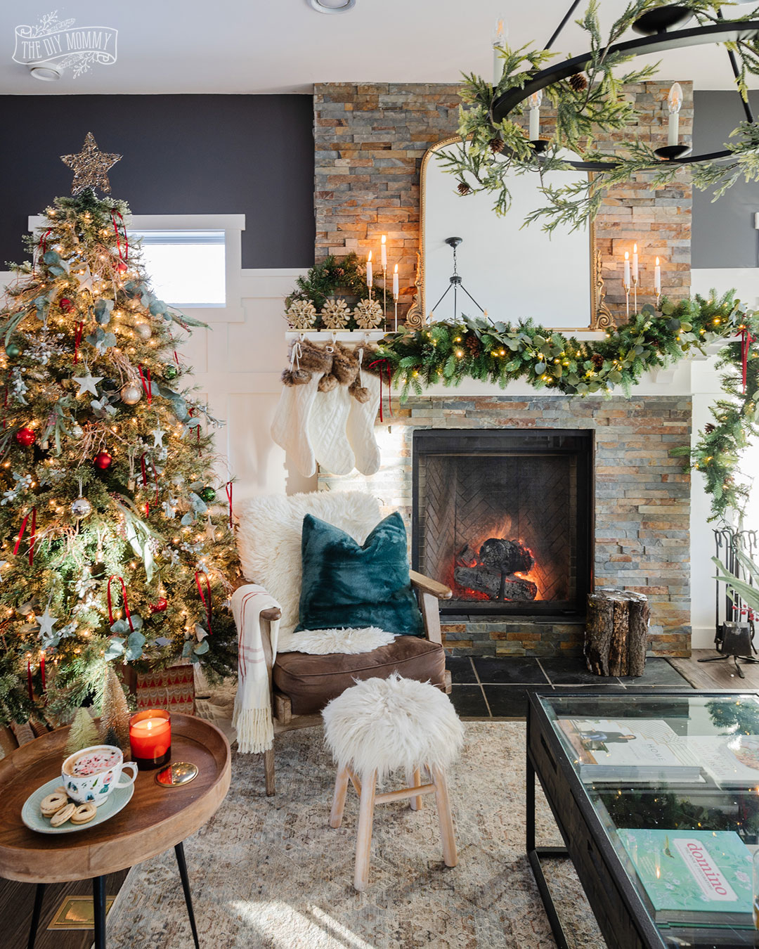 30 Christmas Decor Ideas for Living Room