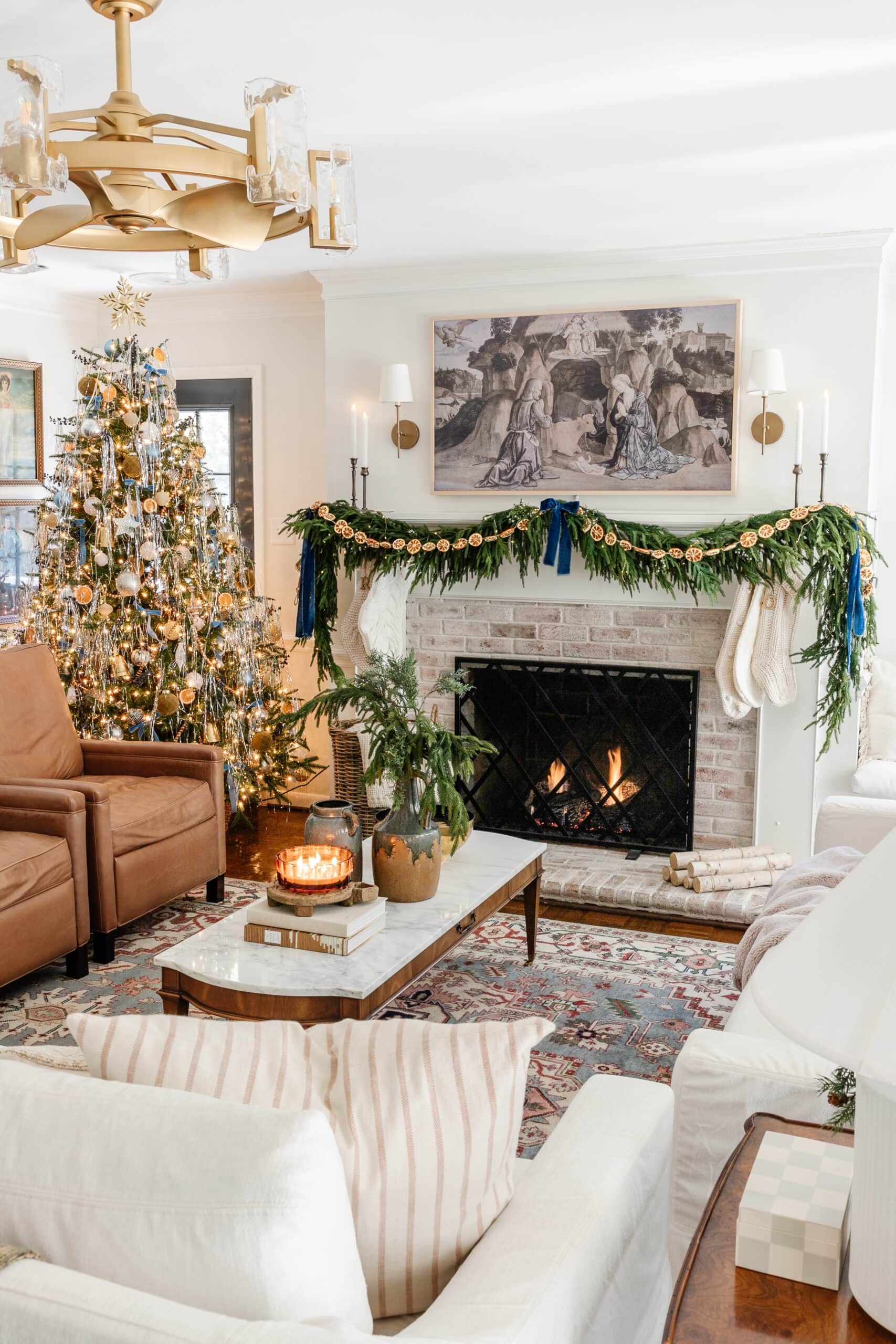 30 Christmas Decor Ideas for Living Room