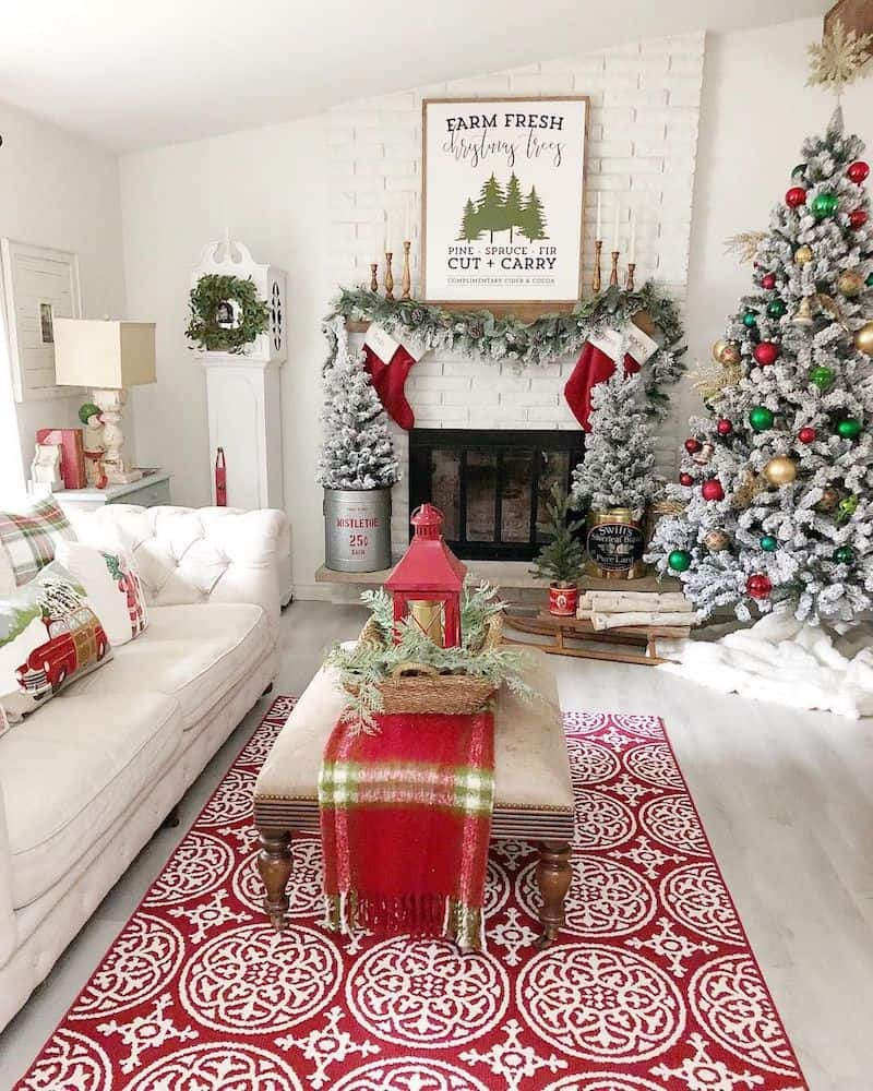 30 Christmas Decor Ideas for Living Room