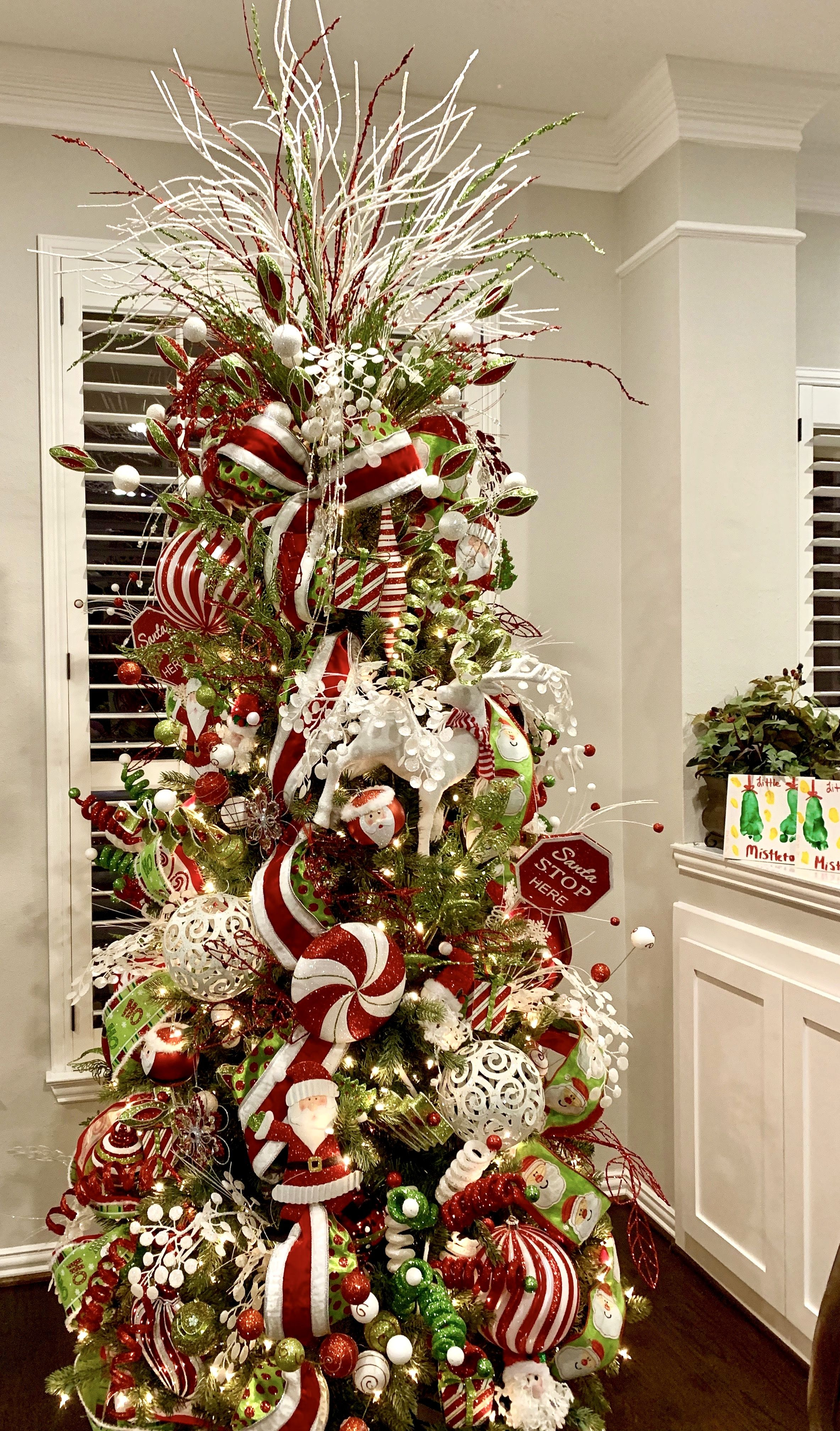 30 Elegant Christmas Tree Decorating Ideas