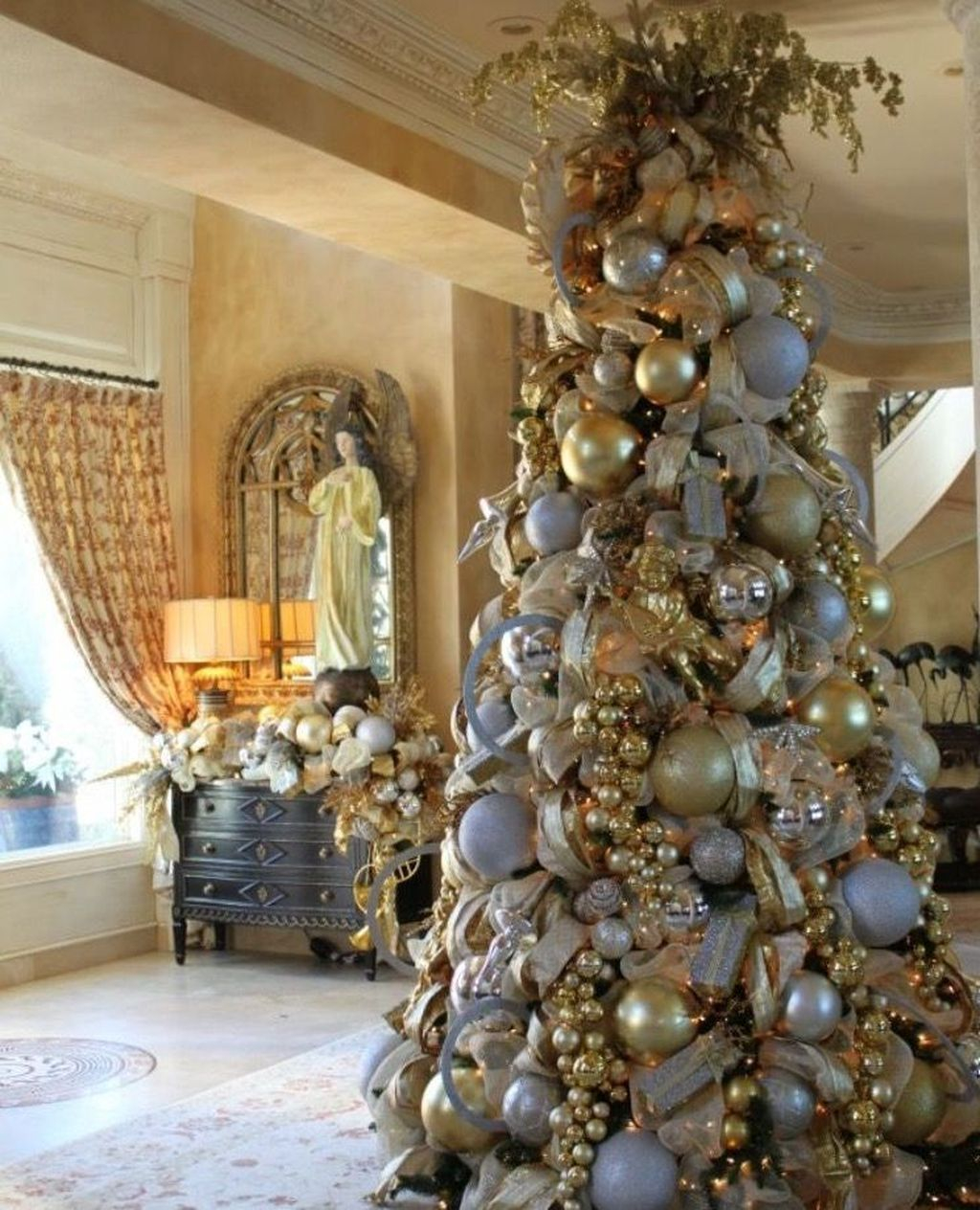 30 Elegant Christmas Tree Decorating Ideas