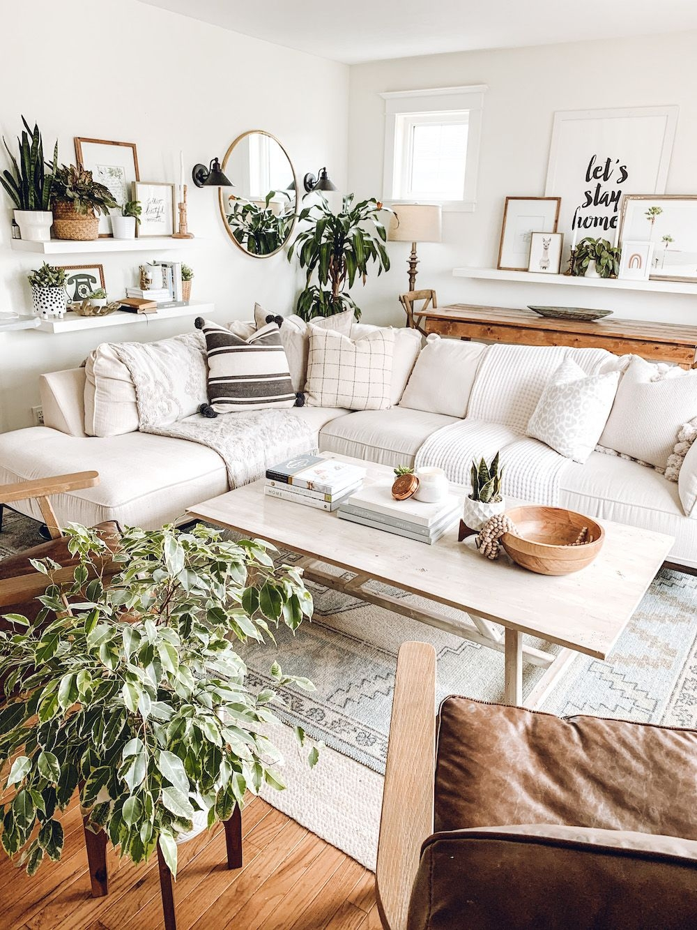 35 Boho Living Room Aesthetic Bench Ideas