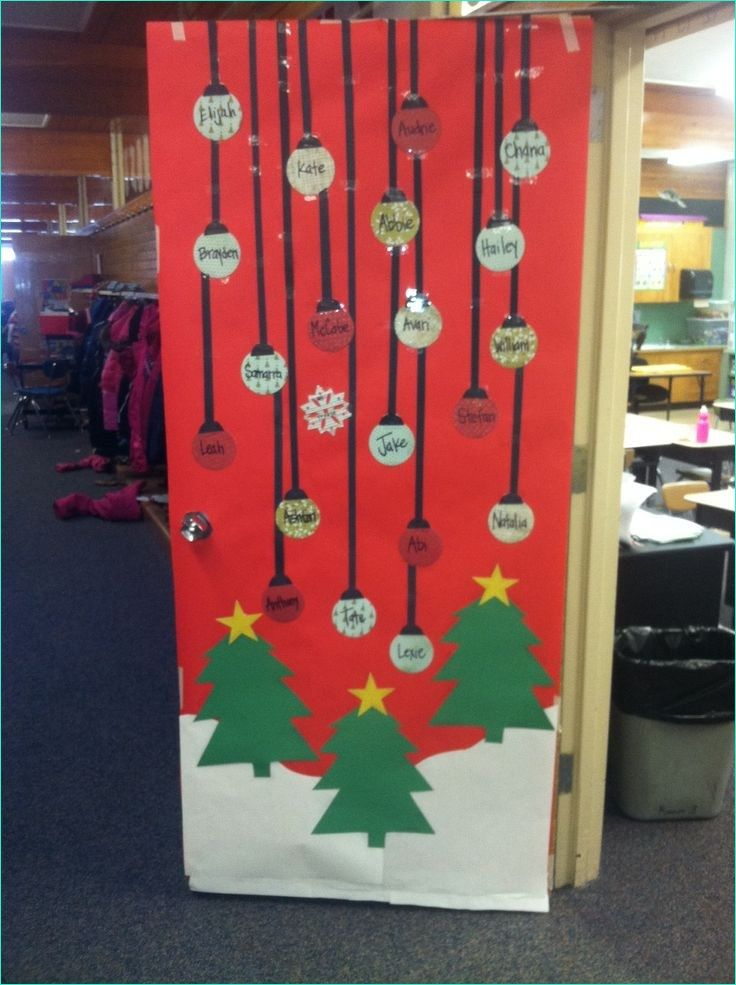 Christmas Door Decorations To Welcome The Holidays