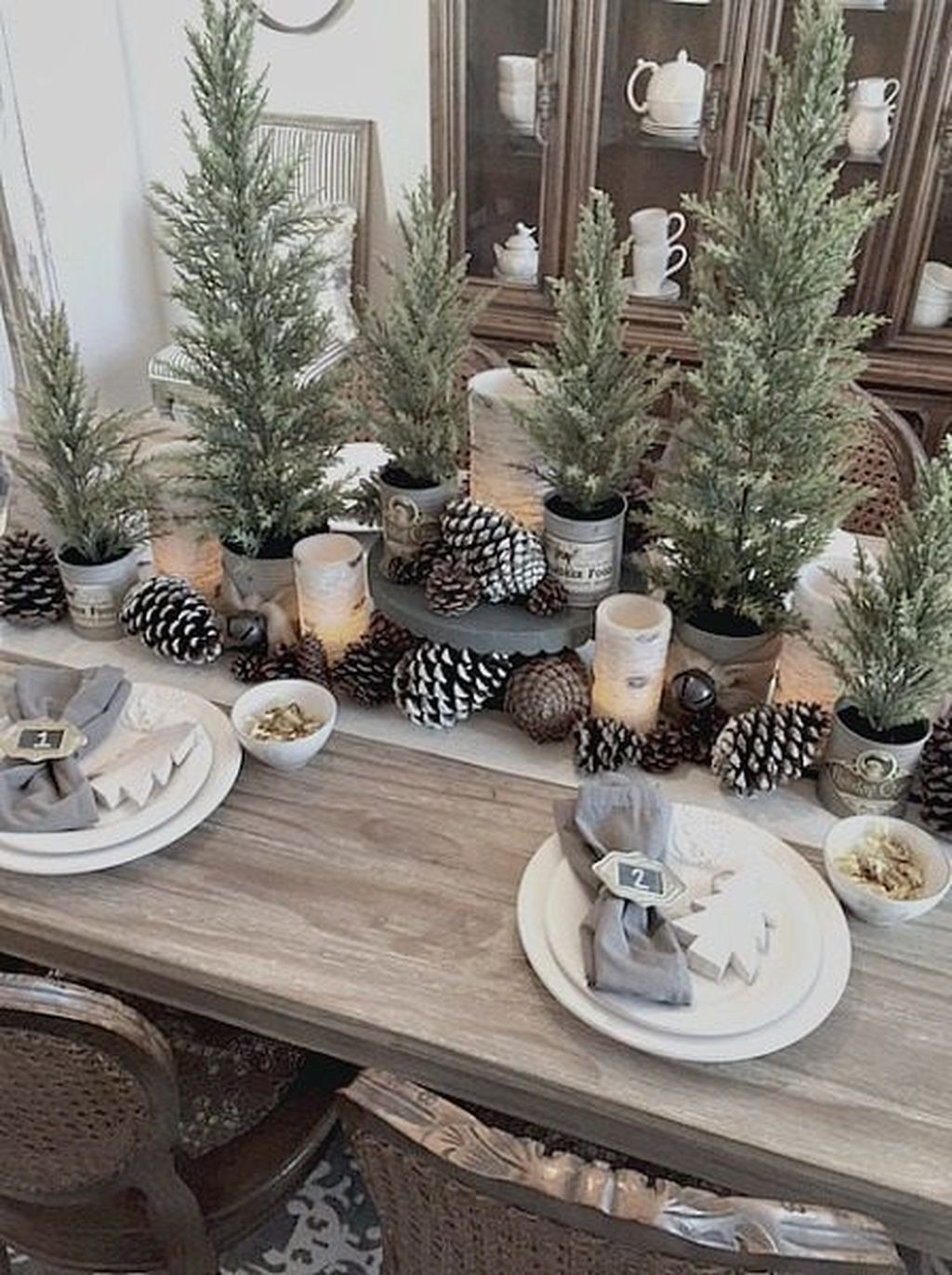 20 Chic Diy Rustic Christmas Table Decorations