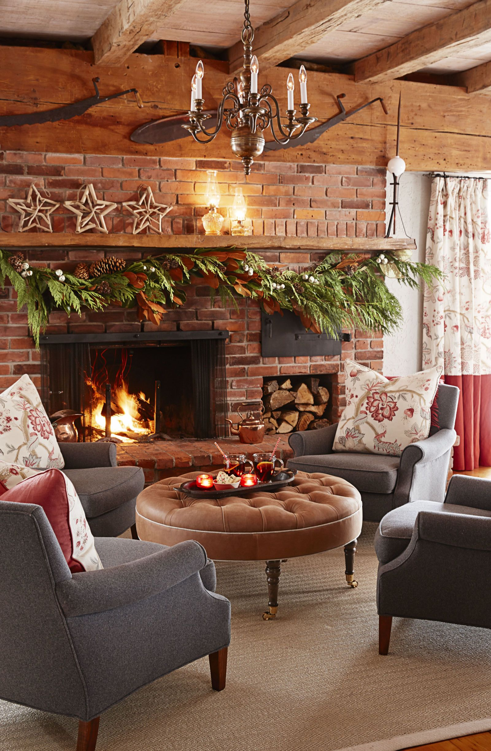 20 Indoor Christmas Decorations for the Living Room