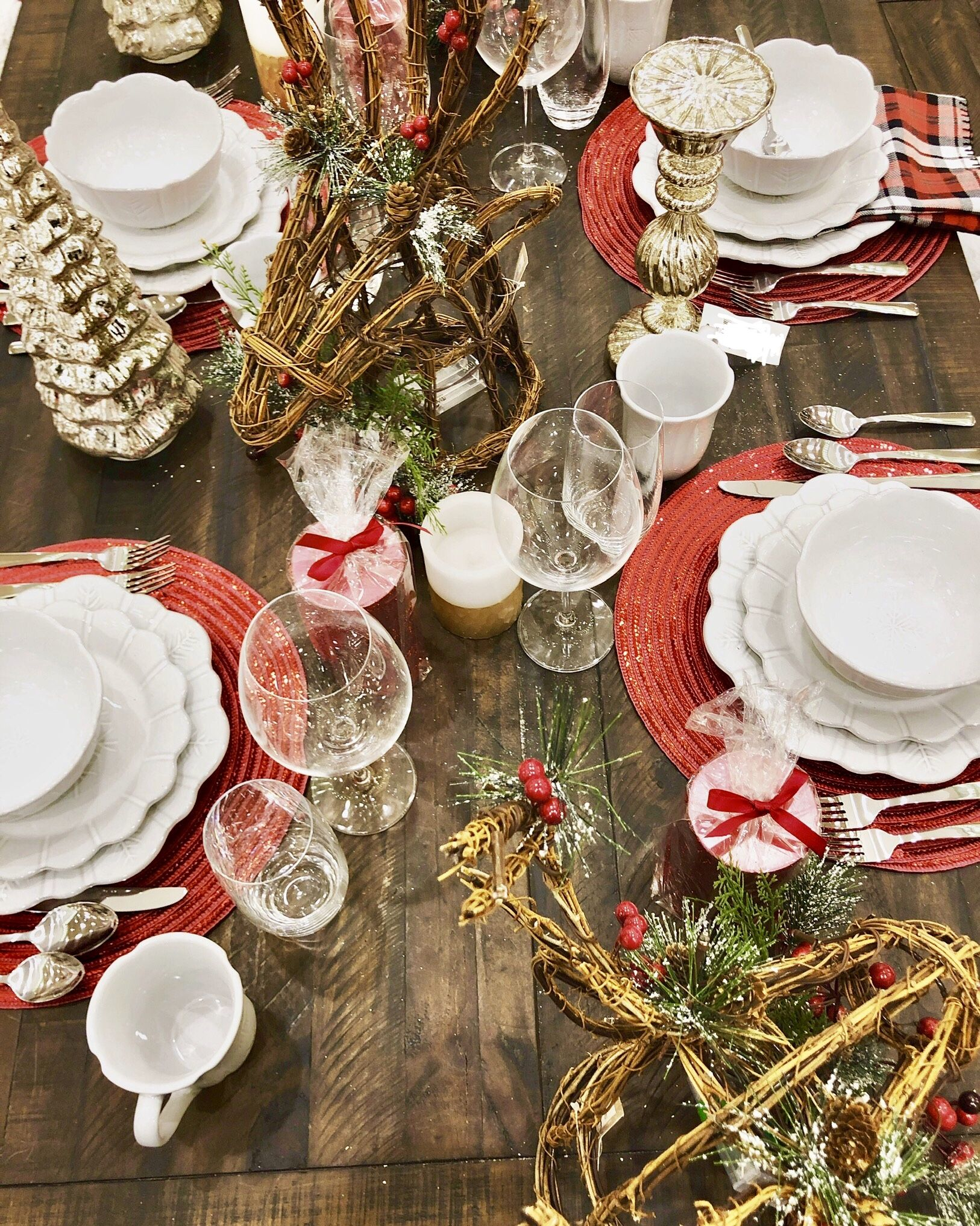 25 Chic Diy Rustic Christmas Table Decorations