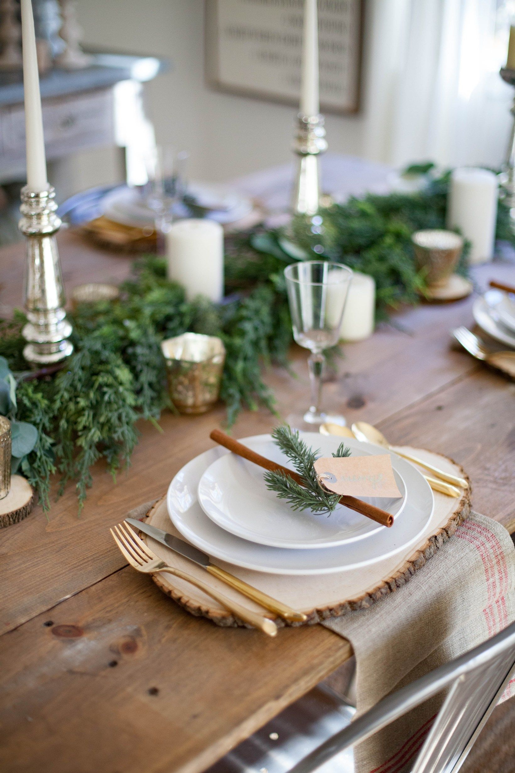 25 Chic Diy Rustic Christmas Table Decorations