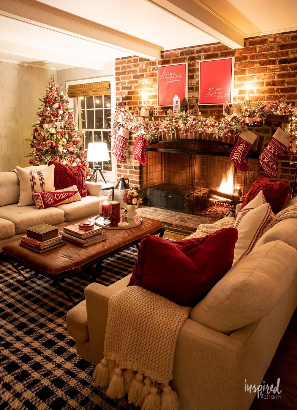 25 Indoor Christmas Decorations for the Living Room