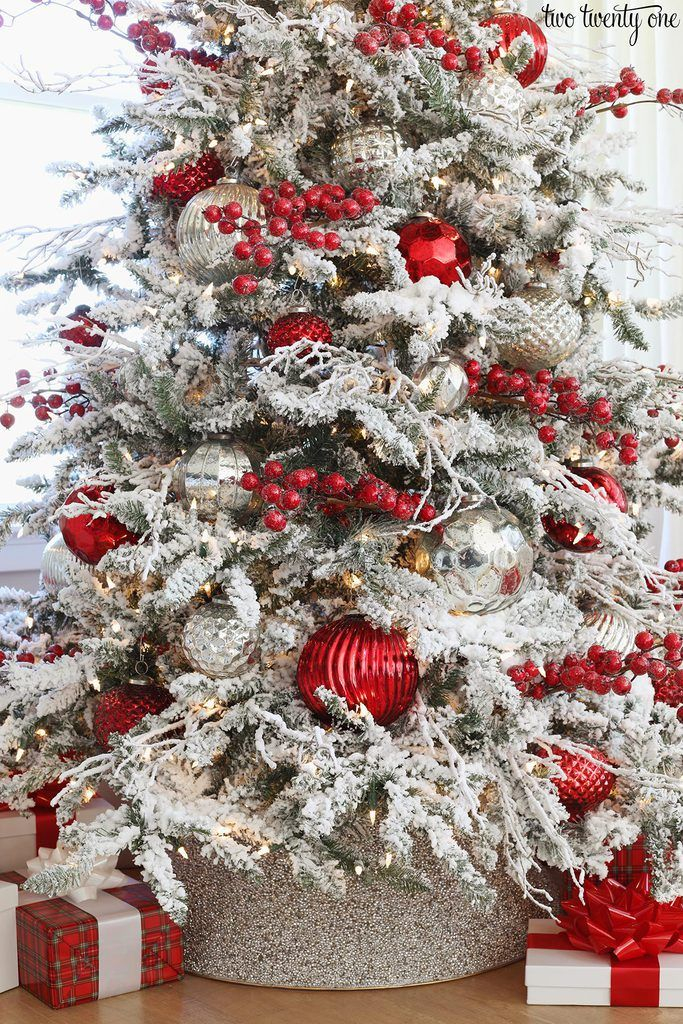 25 Red Christmas Tree Ideas: Make a Bold Holiday Statement