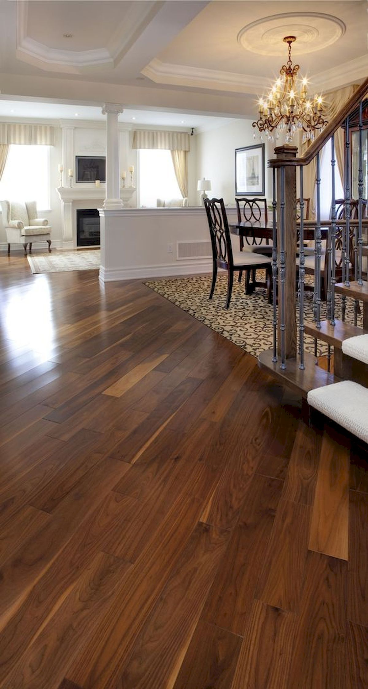 Best Living Room Colors for Hardwood Floors