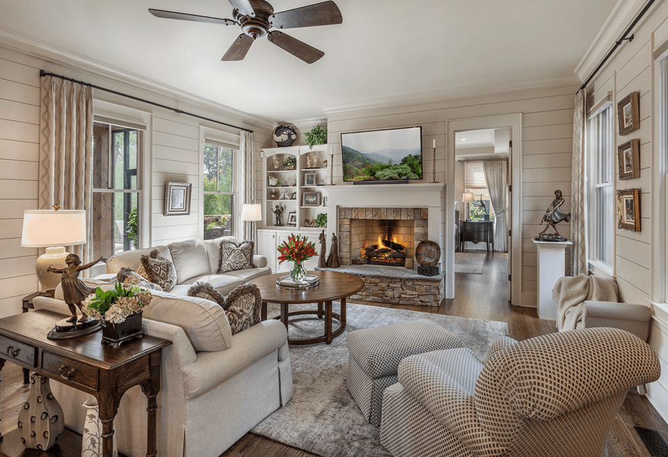 Cozy Traditional Living Room Dark Wood