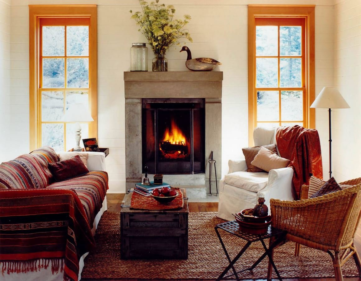 Cozy Traditional Living Room Dark Wood