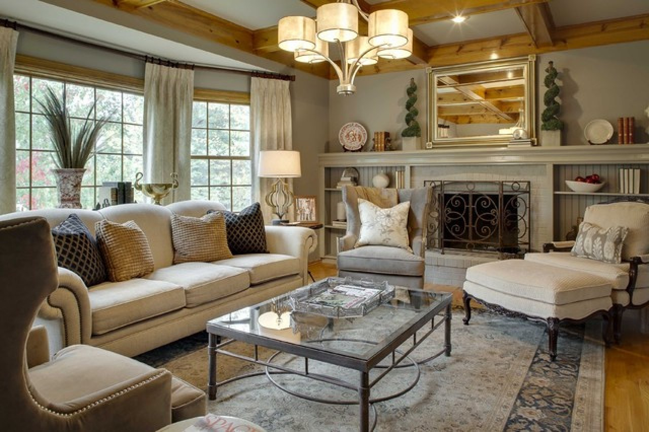 Cozy Traditional Living Room Dark Wood