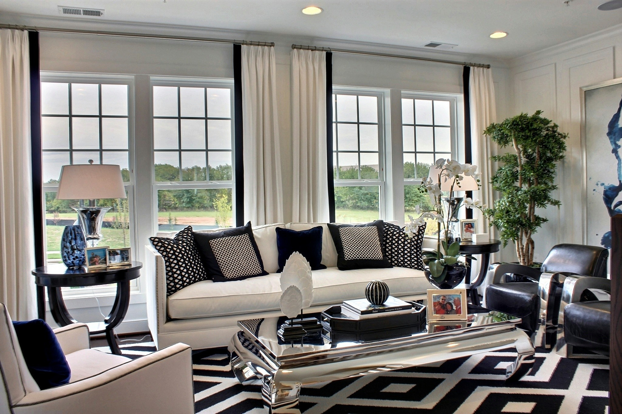 20 Black and white home decor modern living rooms