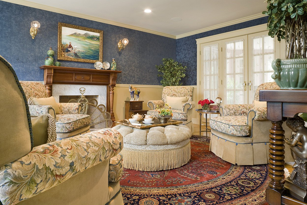 Old English Living Room: Timeless Elegance and Classic Charm